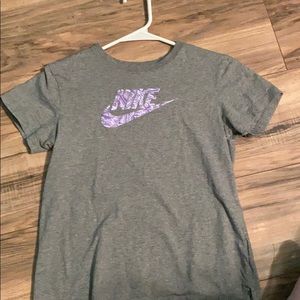 Nike tee shirt